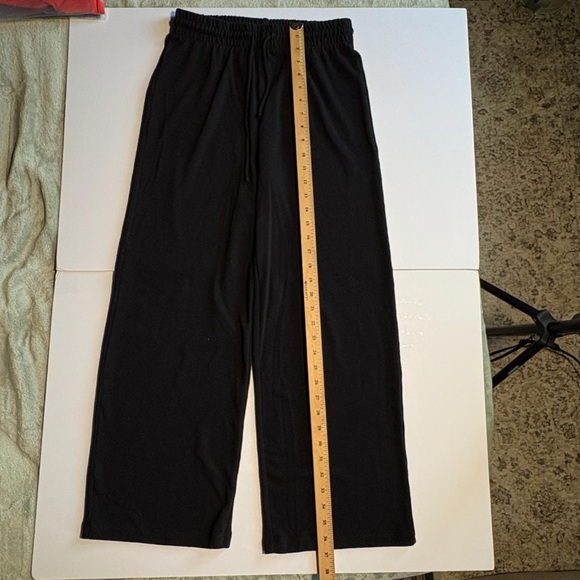 Aritzia Wilfred Lounge Pants - Picture 3 of 8